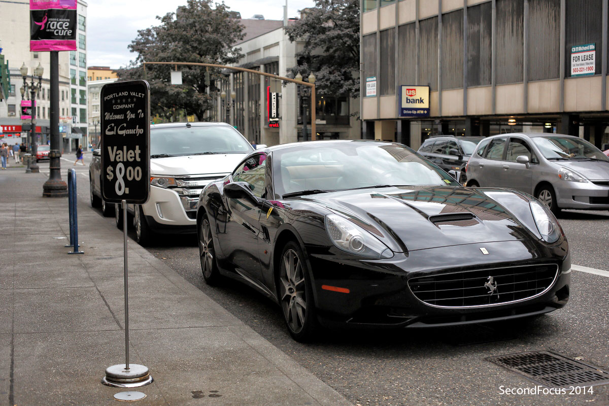 Valet Parking Ferrari