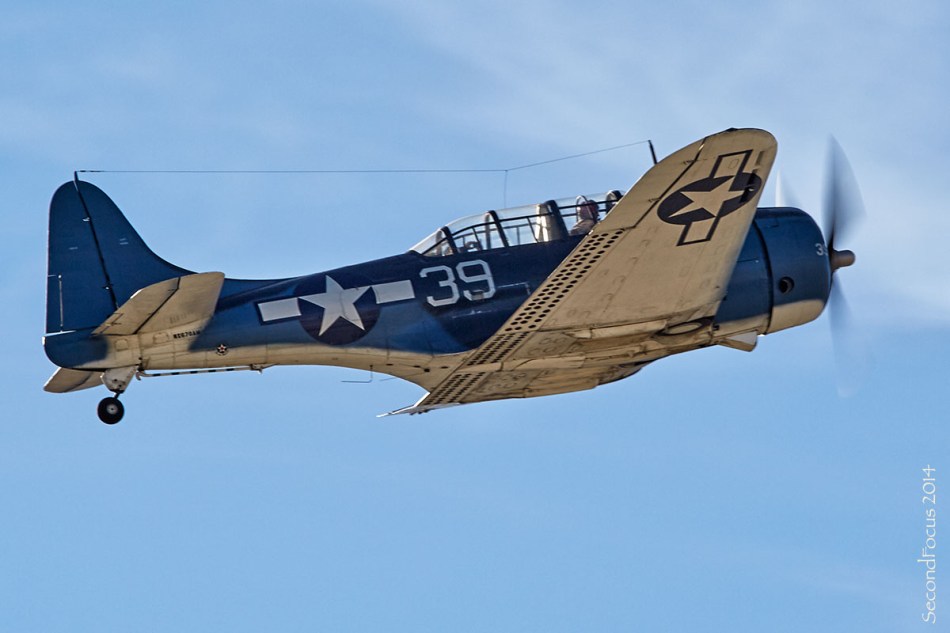 Dauntless Dive Bomber
