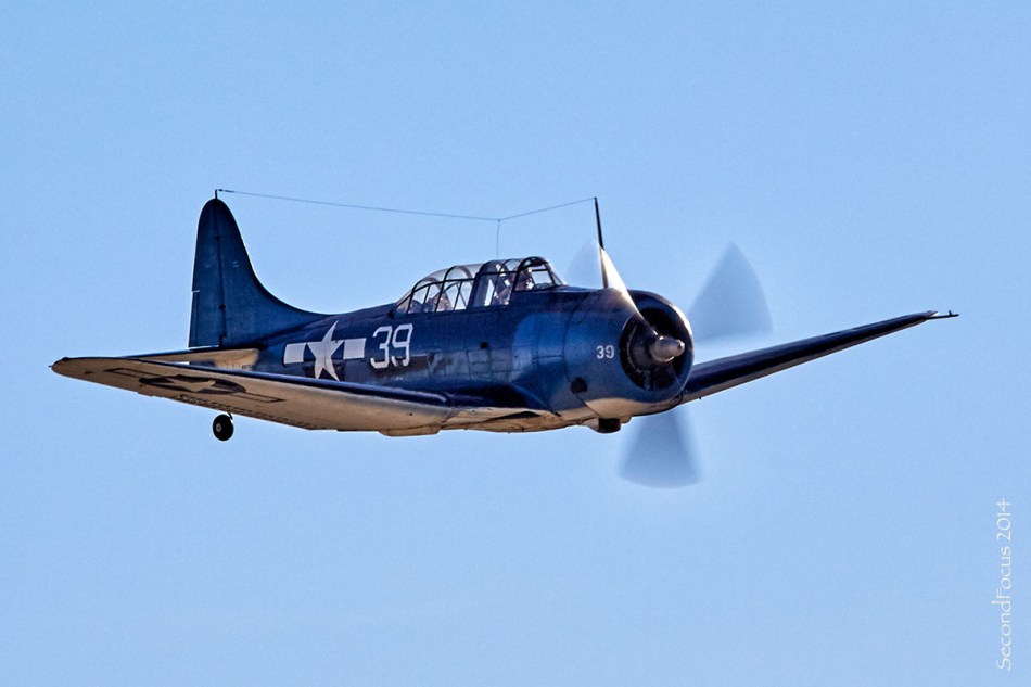 Dauntless Dive Bomber