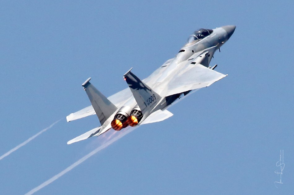 H24-05-20-2018_DM40582-sm