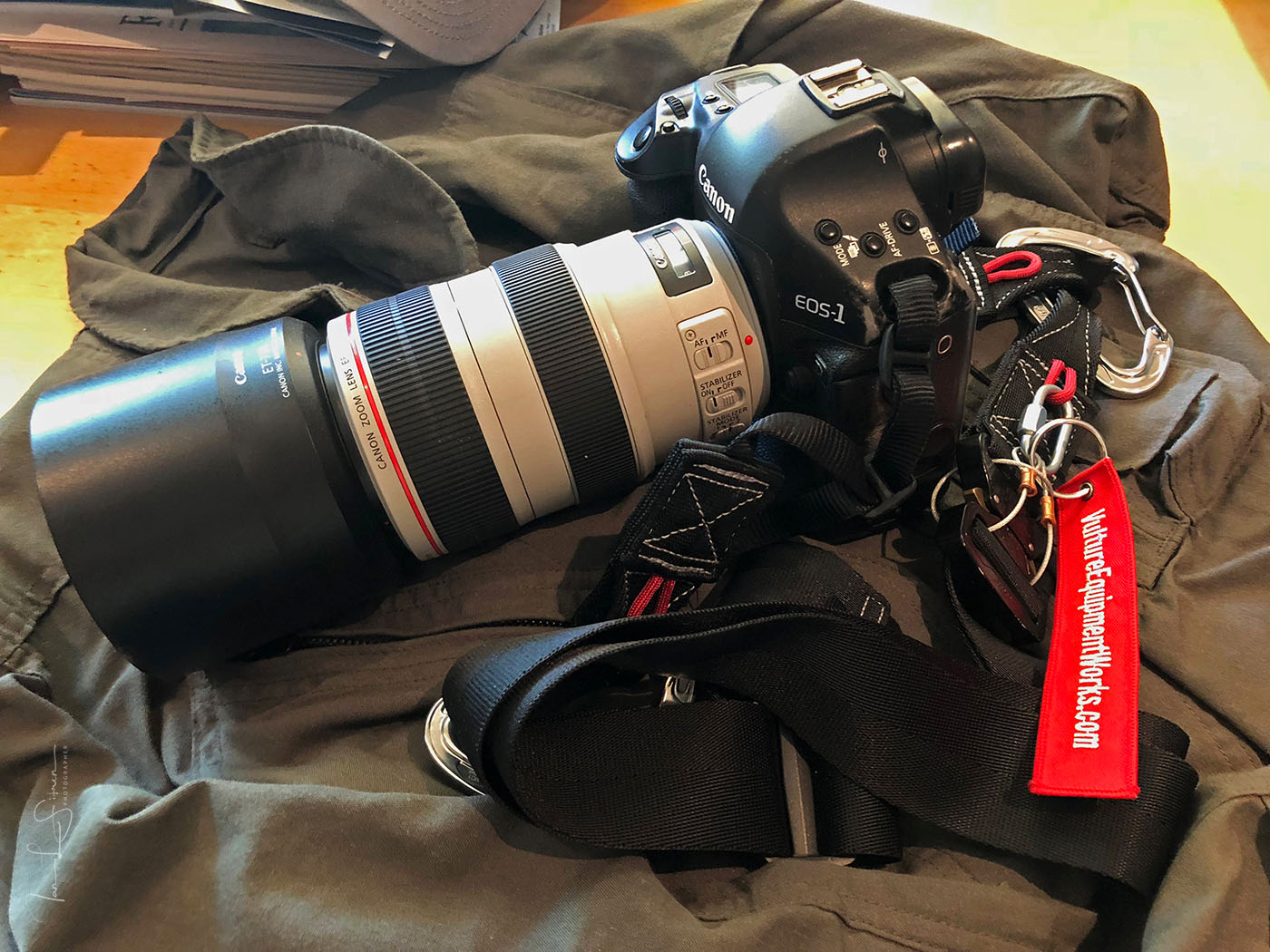 Vulture Camera Starp On Canon