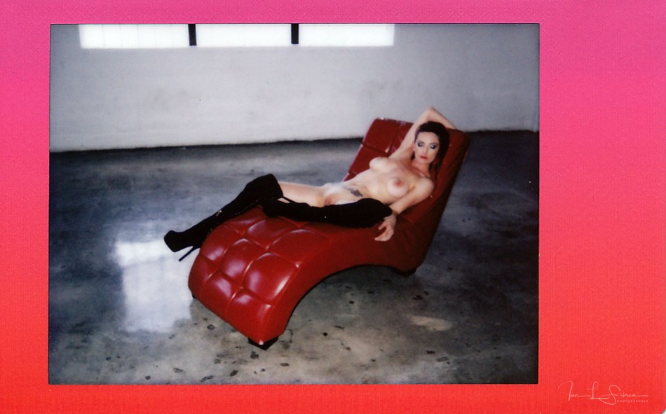 Shauna Restless And Naked